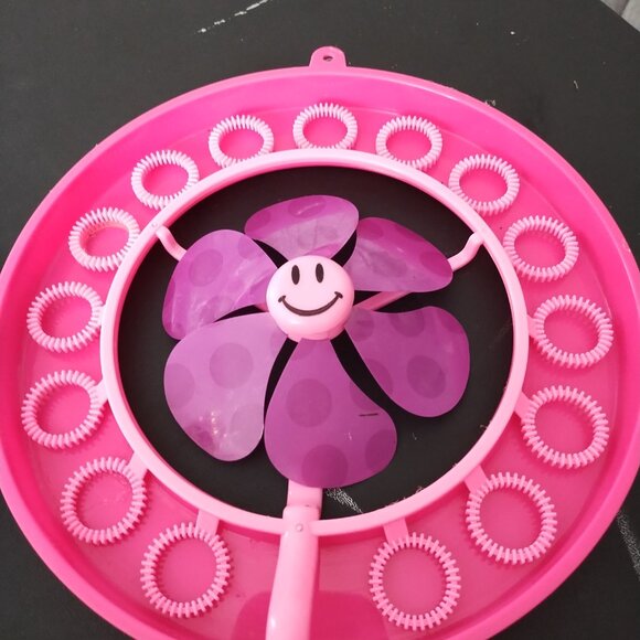 Circular Bubble Wands - Picture 4 of 6